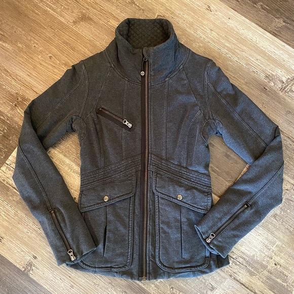 Lululemon It’s Happening Jacket Heathered Deep Coal - Picture 2 of 9